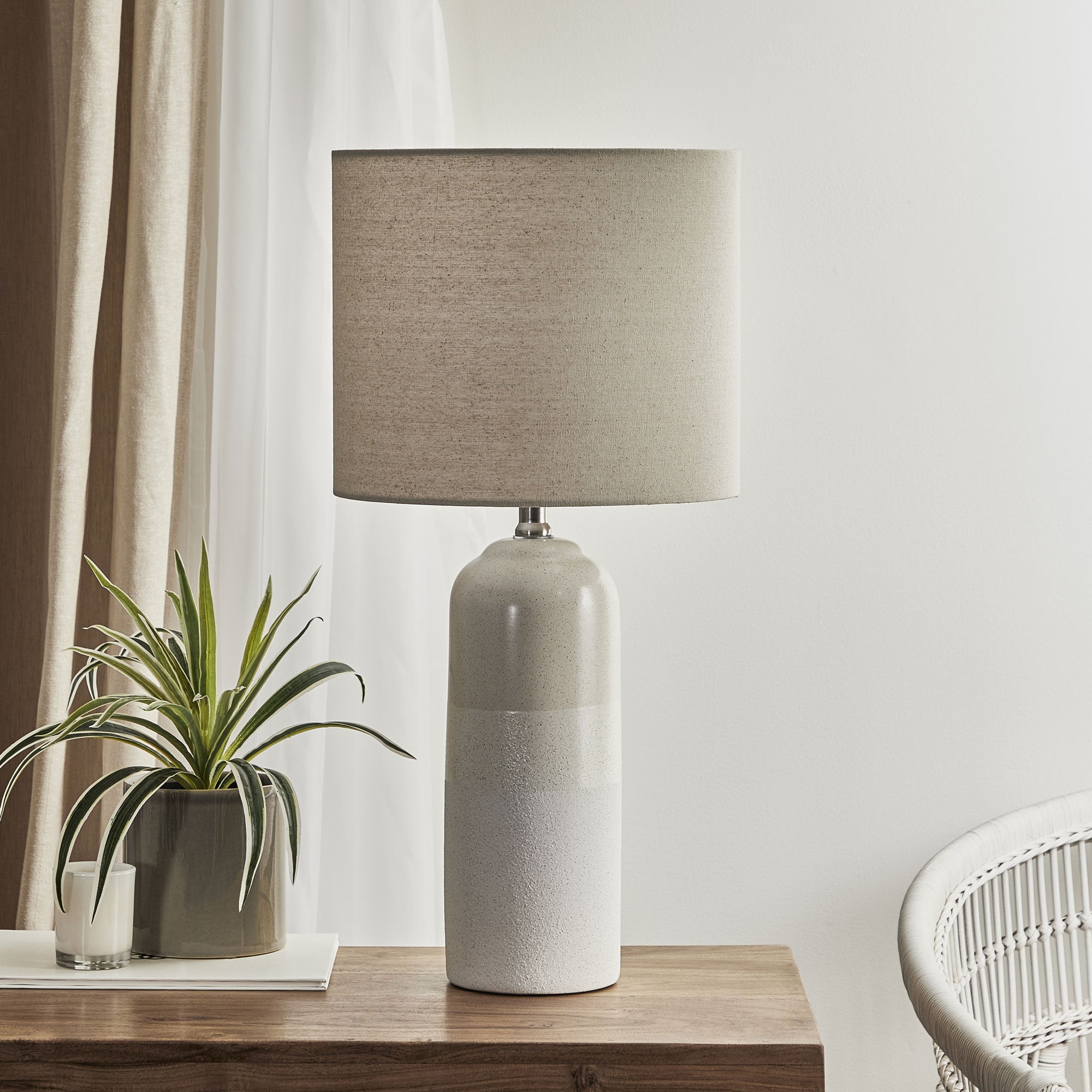 Clayton 61Cm Modern Ceramic Table Lamp Cream Lighting