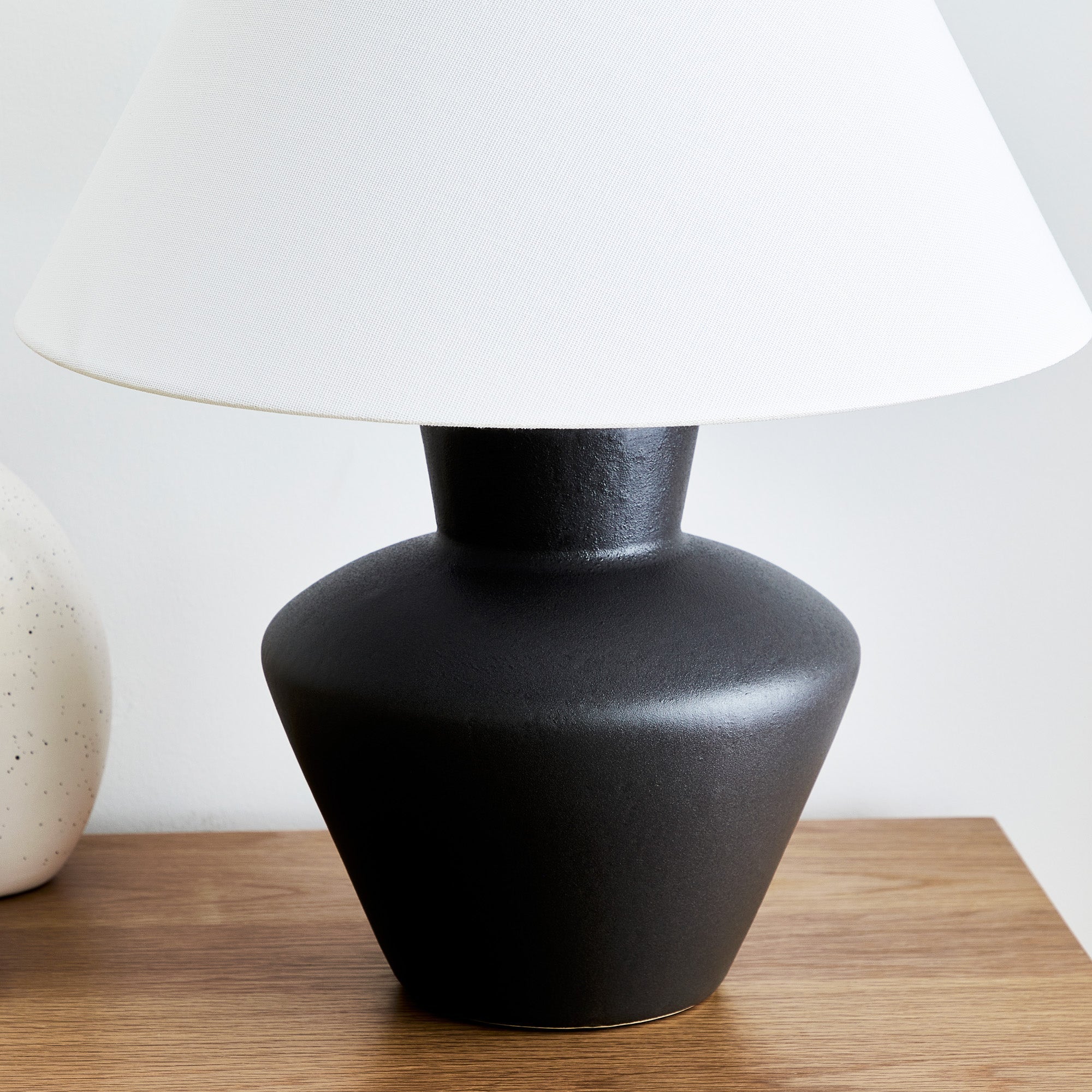 Felix 45Cm Sculpture Table Lamp Black Lighting