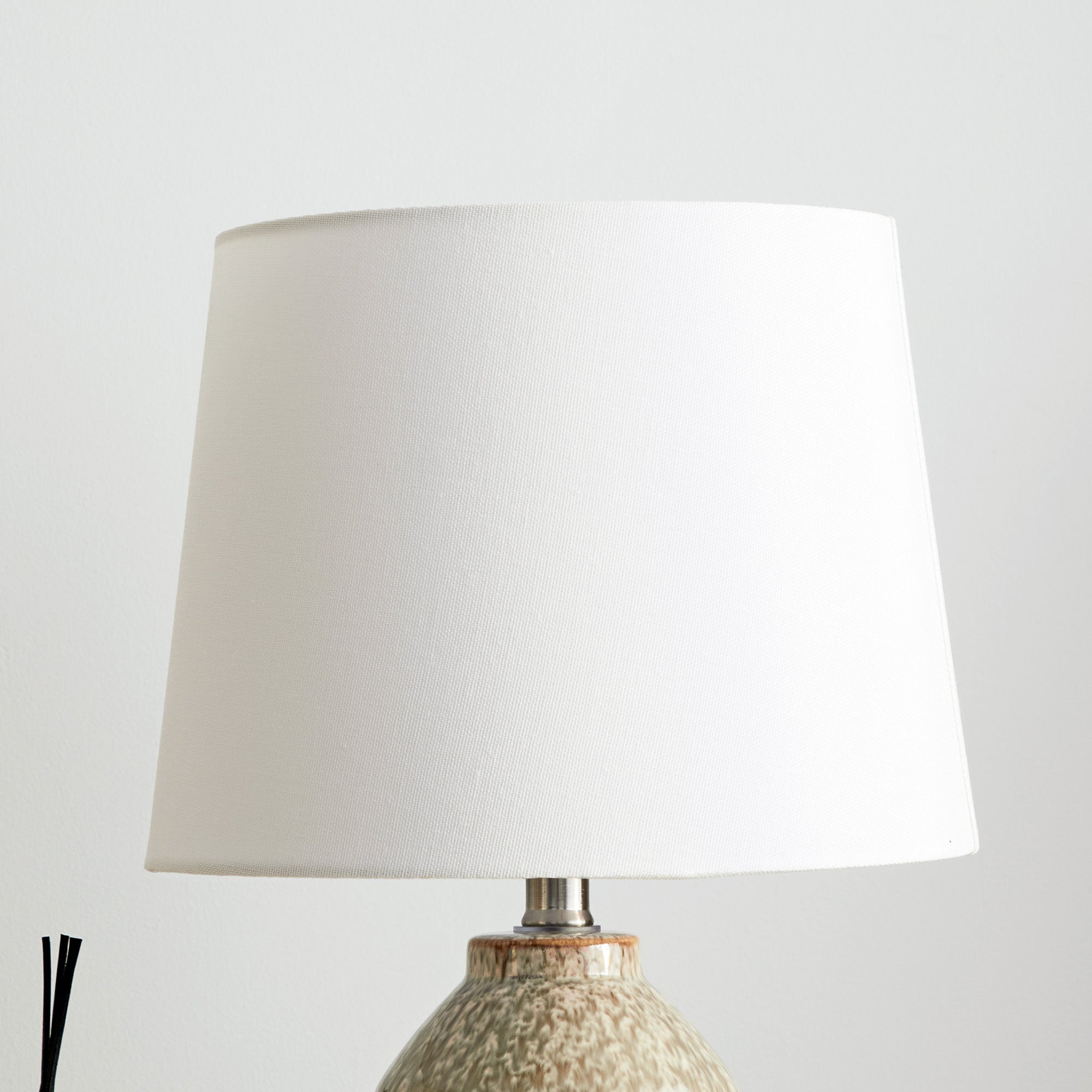 Azura 48Cm Reactive Table Lamp Beige Lighting