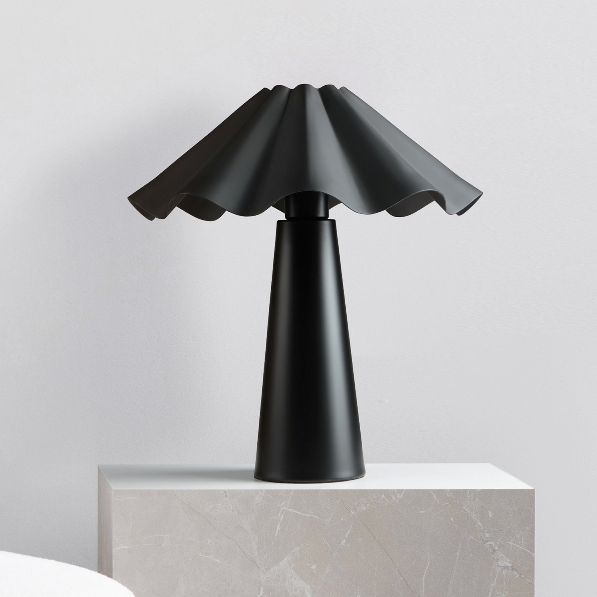 Zola Table Lamp Matte Black